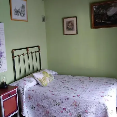 La Salceda 度假居 托雷瓦尔德圣佩德